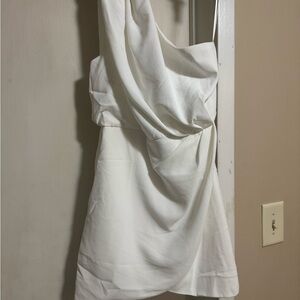 DO+BE White Asymmetrical Ruched One Shoulder Dress
